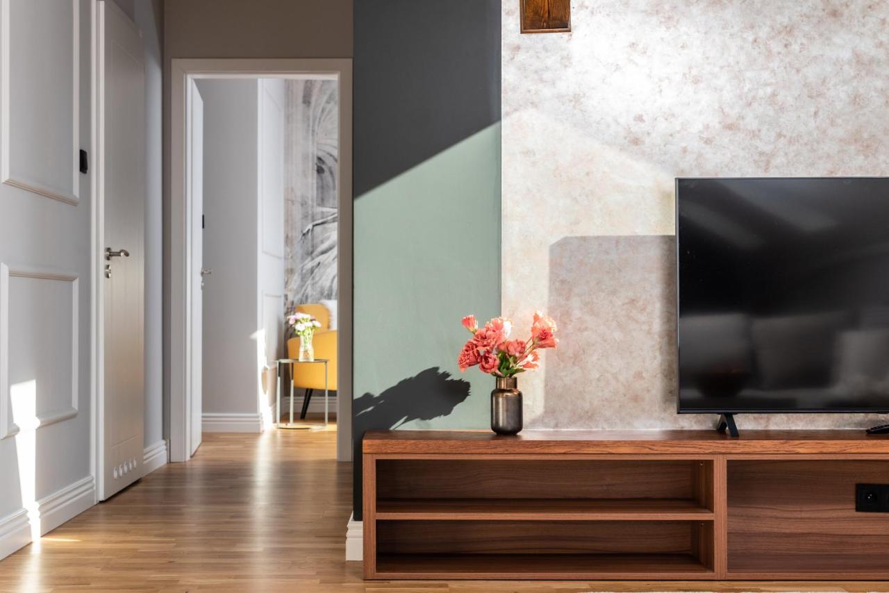 Riverside Premium Class Apartment - By Upstairs Krakow Exterior photo